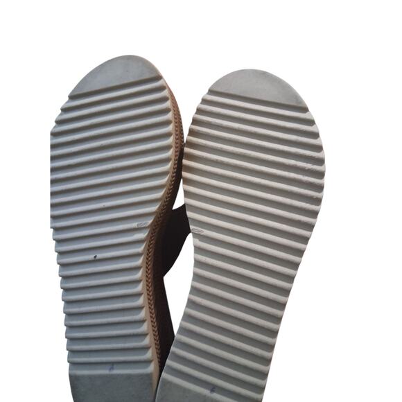 Elleanor Embroidered Whimsy Leather Platform Sandals Women's size 9½ Handmade - Picture 7 of 11